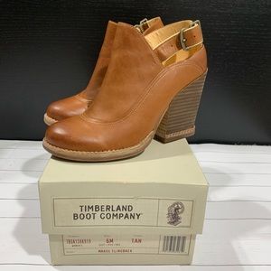 Timberland Boot Company size 6 Heels